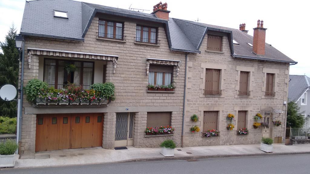 Chambre d'hôtes des Monédières Treignac Exterior foto